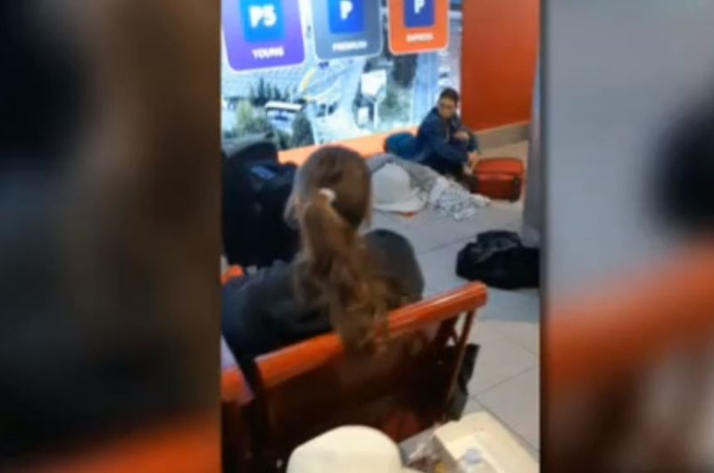 Блокирани българи на летището в Болоня. Сред потърпевшите има възрастни