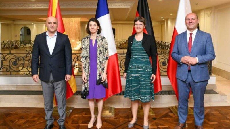 Париж: Ако РСМ не направи конституционни промени, може да бъде отделена от Албания за ЕС