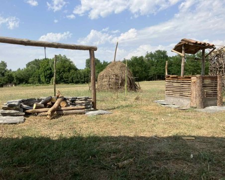 Голям народен събор събира хиляди души на Араповския манастир