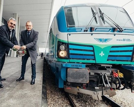 Смениха дългогодишния шеф на железопътния регулатор