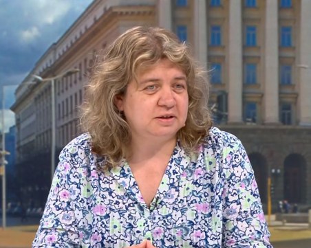 Киселова: Ако правителство е претърпяло вот на недоверие, не е правилно да стане служебно