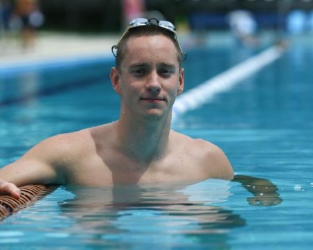 Любомир Епитропов се класира за полуфиналите на 200 бруст на Световното във Фукуока