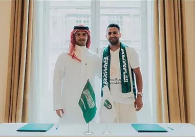 Саудитският клуб Ал Ахли официално обяви привличането на крилото на
