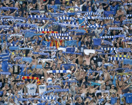 Феновете на Левски събраха пари за арестуваните привърженици, не искаха да напуснат стадиона над 3 часа