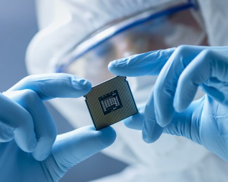 От недостиг до излишък: Чипове има, търсене - не точно