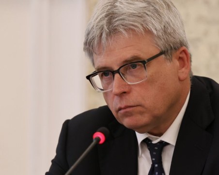Депутатите избраха нов шеф на Здравната каса