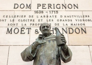 Пиер Периньон живял преди четири века във Франция и бил