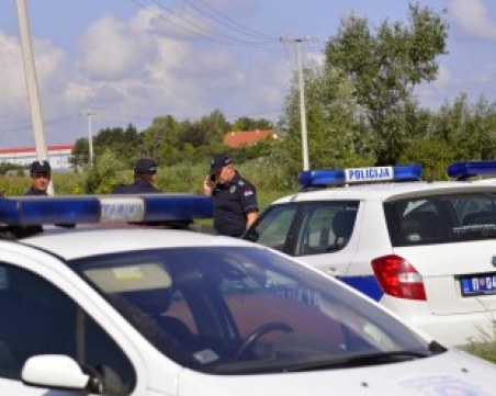 Катастрофа с нелегални мигранти в Унгария, загинало е дете