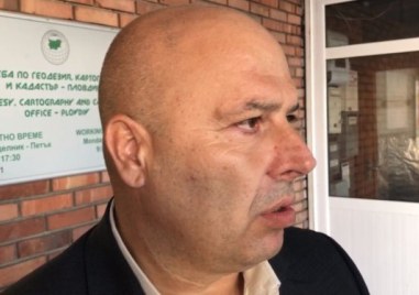 Министърът на вътрешните работи Калин Стоянов поиска оставките на директора