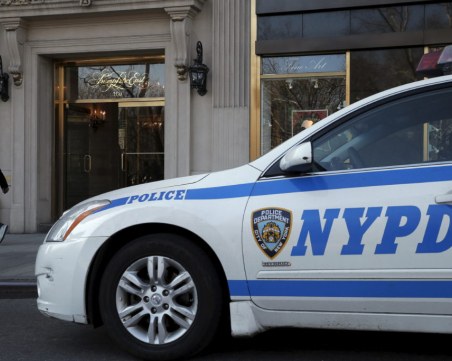 Дете на 1 г. почина, след като баба му го забрави за 8 часа в колата