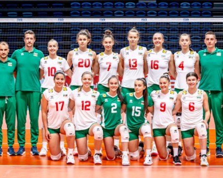 С много маричанки в състава волейболните националки до 19 години с категорична победа на Световното