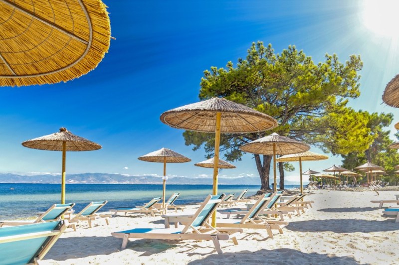Гърция предлага безплатна почивка на туристите, чиято ваканция беше прекъсната заради пожарите