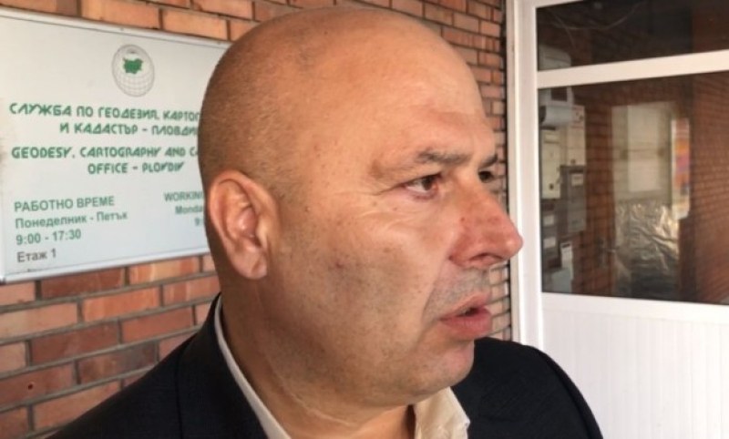 Министърът на вътрешните работи Калин Стоянов поиска оставките на директора