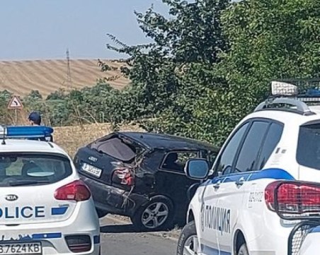 Тежка катастрофа при изпреварване на пътя Бургас- Средец