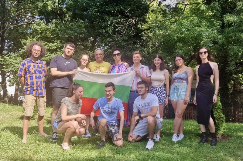 На първо място в света за всички времена: Браво, български деца!