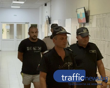 Шофьорът, блъснал бегач край Пловдив, се разплака в съда