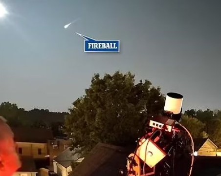 Ярък метеор, придружен от силен гръм, падна в САЩ