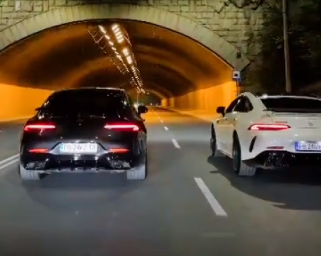 Два лъскави мерцедеса мерят сили в Тунела в Пловдив