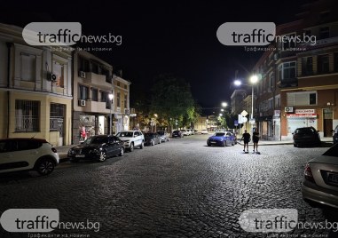 Шофьори масово спират неправилно на центъра на Пловдив в близост