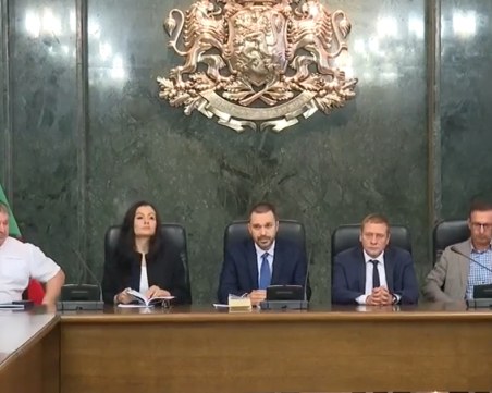 Убиецът от Лозен направил пълни самопризнания, намерили банкова карта на една от жертвите в него