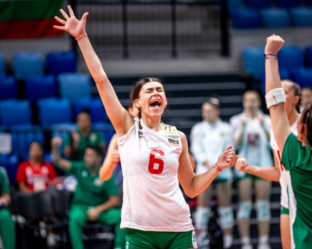 Волейболните националки до 19 години победиха Бразилия