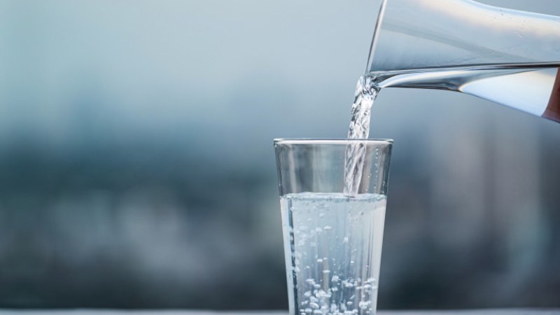 Пиенето на повече от 1,4 л вода за час може да доведе до летален край