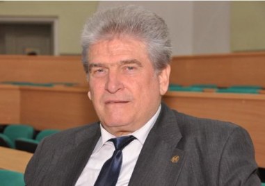 Бележитият пловдивски учител и политик доц Кирчо Атанасов е починал