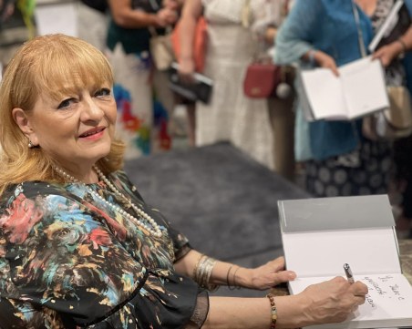 Богдана Карадочева представи нова книга в Пловдив