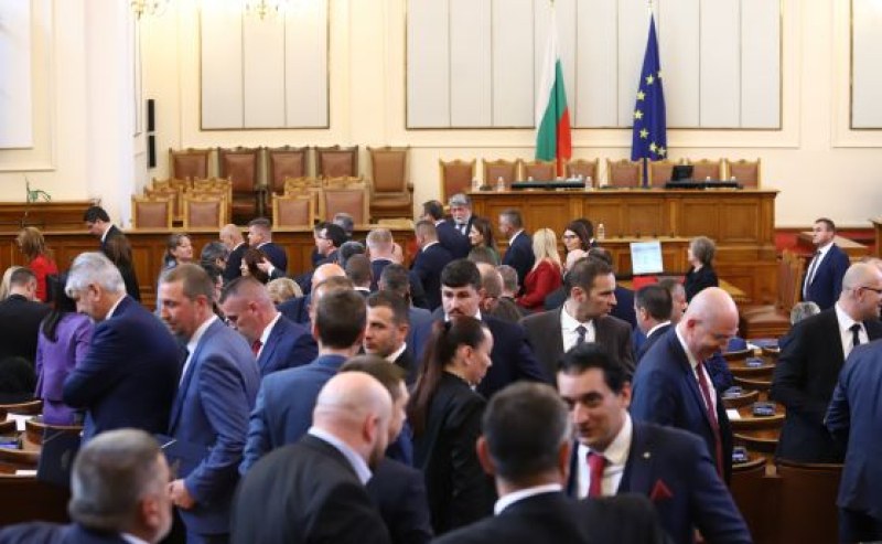 Интимната връзка трябва да е 60 дни, за да има насилие