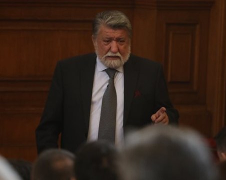 Вежди Рашидов напуска депутатското си място, партия ГЕРБ и политиката