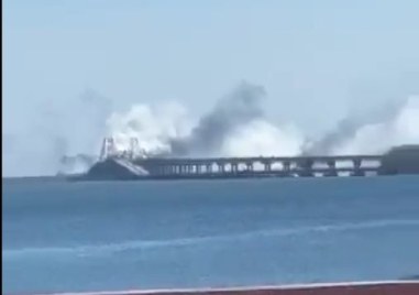 Нови взривове на Кримския мост Руските власти съобщиха че са