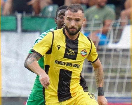 Мъките за Ботев нямат край, пропусната дузпа и загуба в Пазарджик