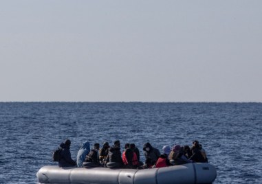 Гръцката брегова охрана е спасила тази сутрин 48 мигранти които