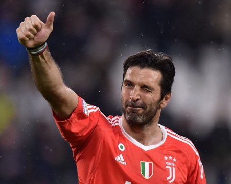 Краят на една ера! Буфон, който игра със синовете на съотборниците си и отказа оферти за милиони