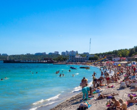 За първи път след началото на войната: В Одеса отвориха 6 плажа за къпане