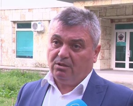 Полицейският шеф във Разград взел пари от над 100 души за визи