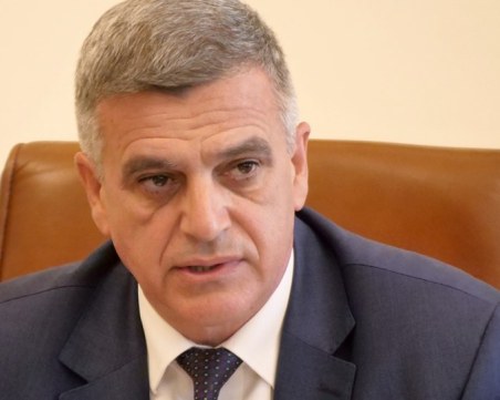 След убийството на Алексей Петров: Партията на Стефан Янев иска спешно свикване на КСНС при президента