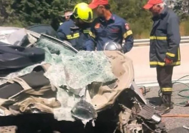 Катастрофа с български камион взе две жертви в Гърция