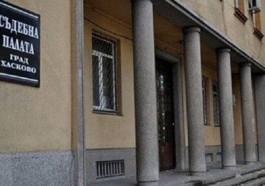 Хасковският окръжен съд остави в ареста 45 годишeн мъж от Харманли
