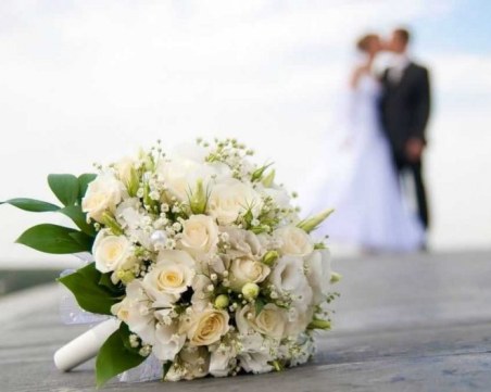 Най-странните сватбени обичаи по света