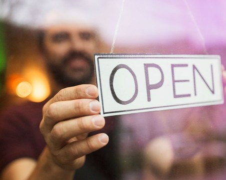 Рязък отлив към регистрирането на нови бизнеси в България, банкрутите обаче далеч по-малко от тези в Европа