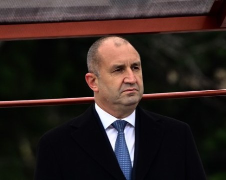 Румен Радев: Всяка подмяна на историческите факти води към безпътица