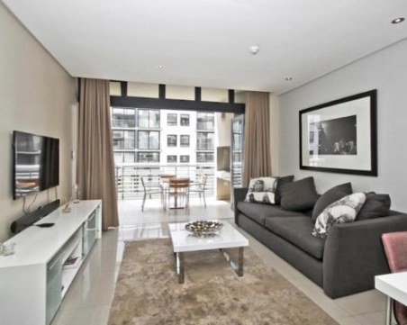 С колко поскъпнаха наемите за година?