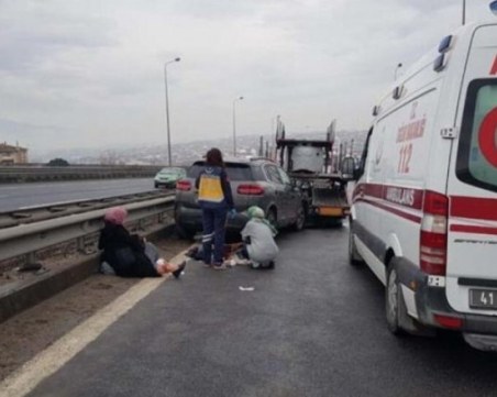 12 души са загинали при катастрофа на автобус в Турция, 19 са ранени