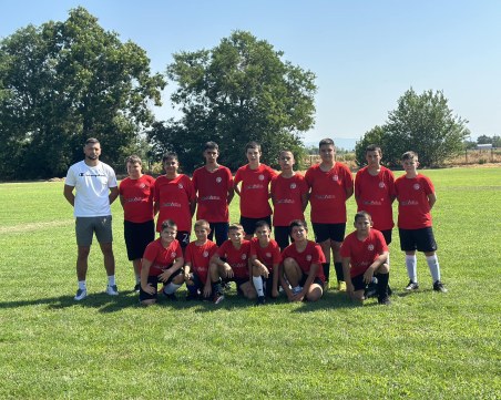 В Царимир за първи път направиха футболен отбор за деца, обновиха стадиона и тренират два пъти в седмицата