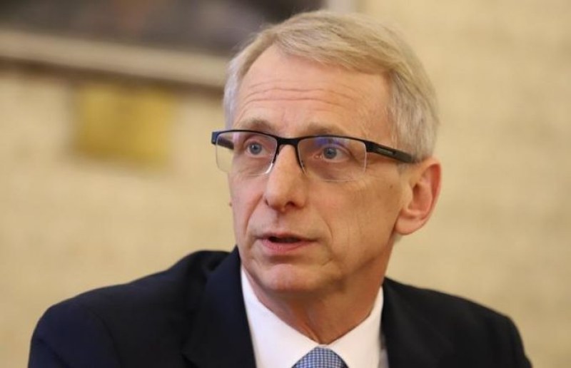 Денков организира среща между ЕК, България, Гърция, Румъни и Молдова