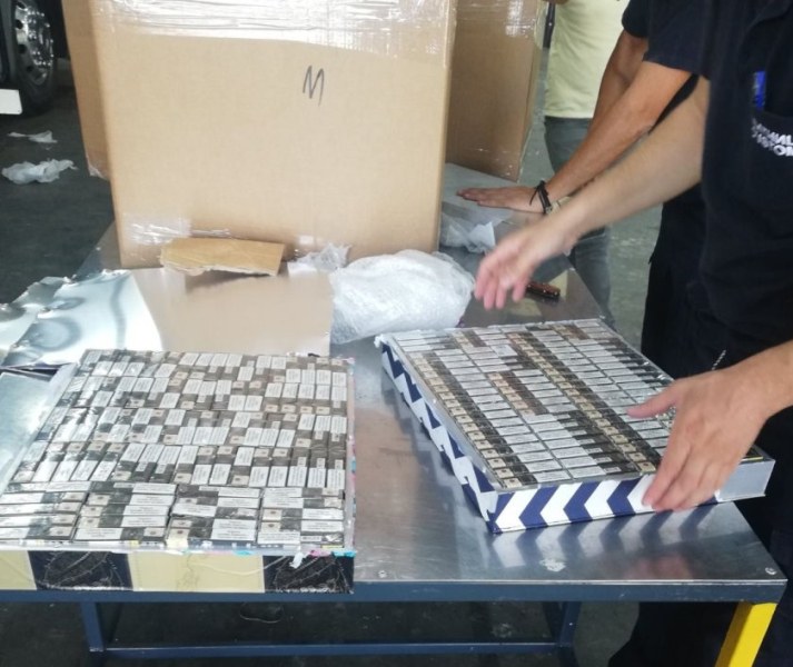 Откриха близо 30 000 къса контрабандни цигари на ГККП 