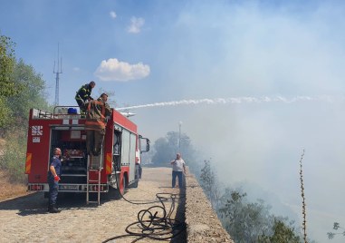 5 са огнищата на пожара който гори в гръцката част