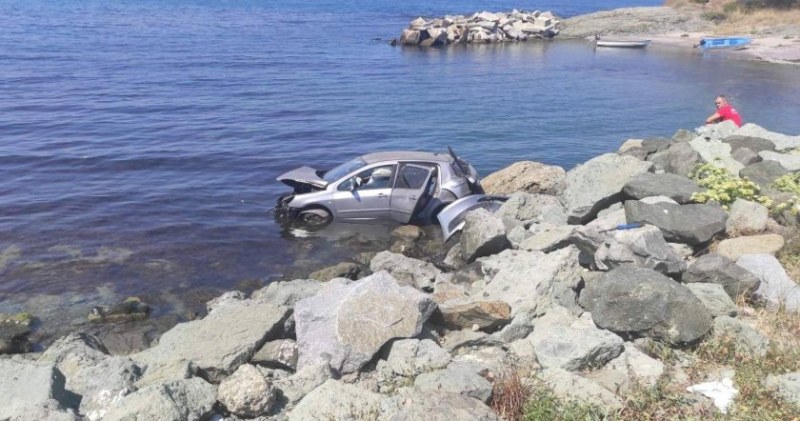 Пловдивчанинът, който падна с колата си в морето, се самоуби