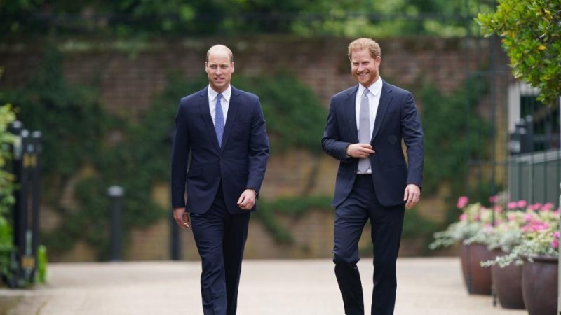 Принц Уилям отказа да се срещне с принц Хари за мирни преговори